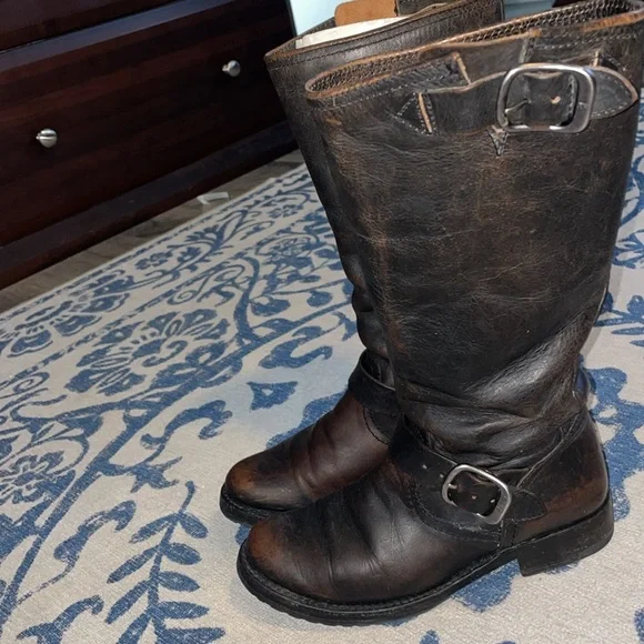 Veronica Slouch - Picture 4 of 11